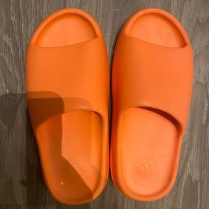 Yeezy Slides